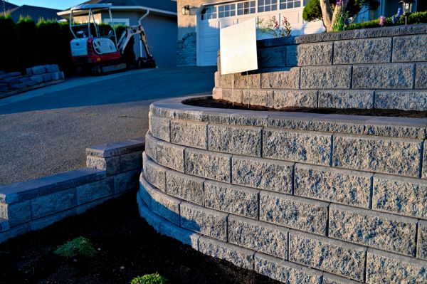 Stone Retaining Wall Repair in Elyria