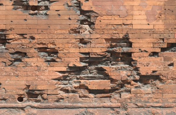 Damaged Brick Repair in Elyria