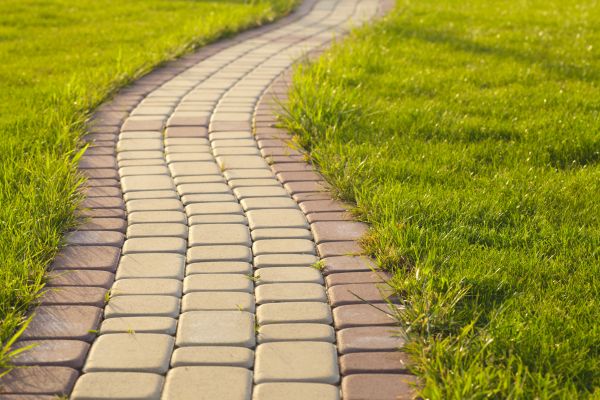 Sidewalk Brick Repair in Elyria