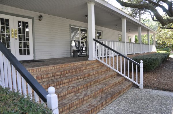 Brick Porch Installation in Elyria