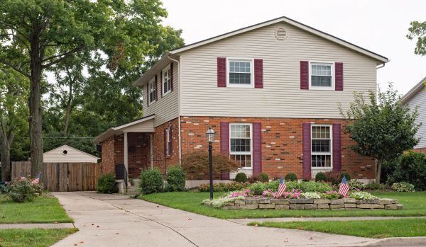 Brick Siding Construction in Elyria